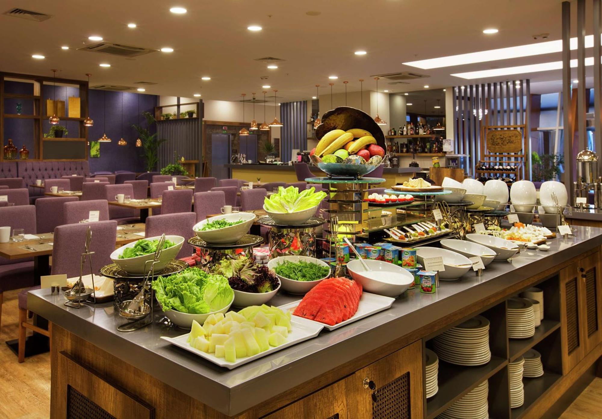 Hilton Garden Inn Kocaeli Sekerpinar Sekerpinari Exterior photo